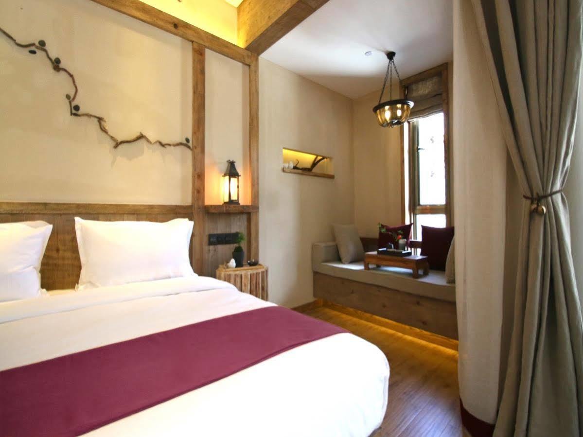 Lux* Tea Horse Road Benzilan Hotel Exterior photo