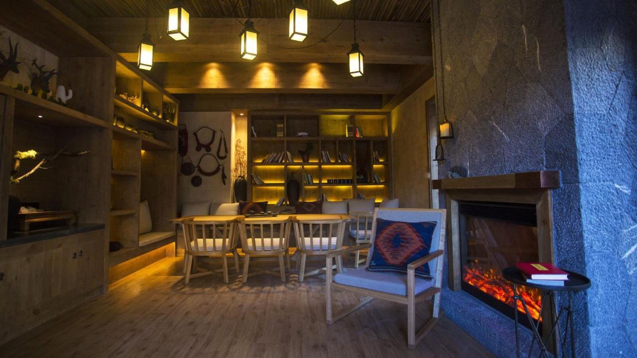 Lux* Tea Horse Road Benzilan Hotel Exterior photo