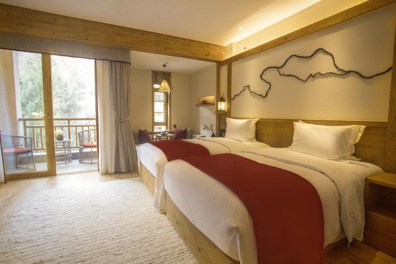 Lux* Tea Horse Road Benzilan Hotel Exterior photo